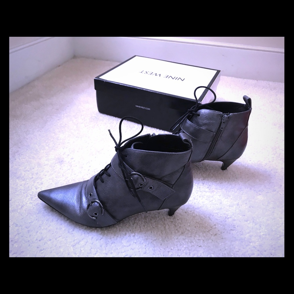 Nine West Pointed-Toe Kitten Heel Ankle-Boot-8M